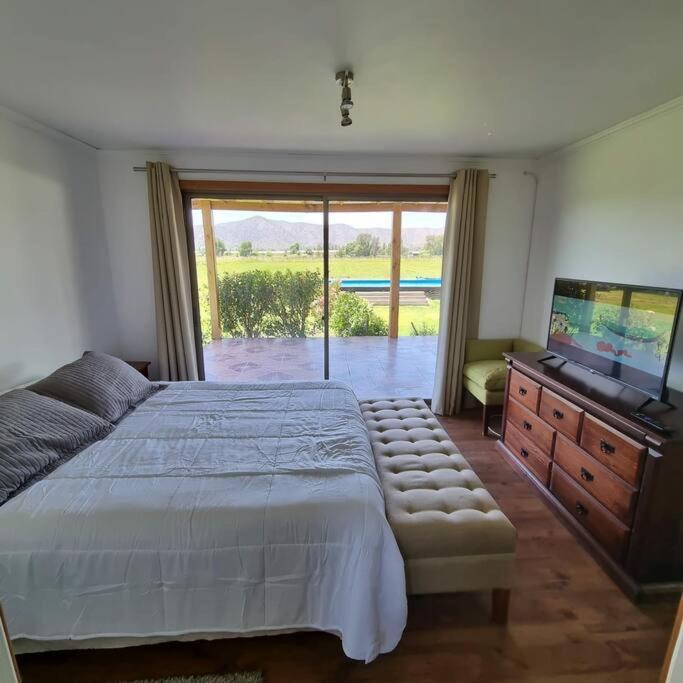 Casa De Campo Vina El Campesino Con Tinaja Caliente Y Piscina Holiday home Melipilla