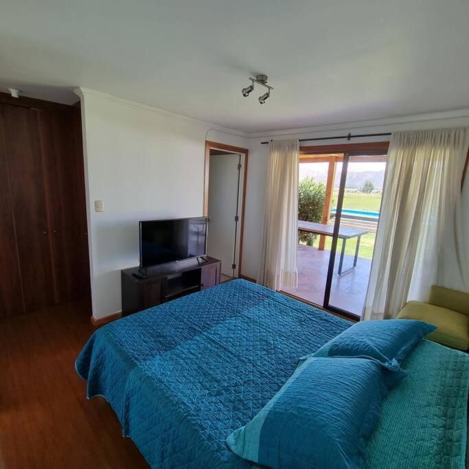 Casa De Campo Vina El Campesino Con Tinaja Caliente Y Piscina Holiday home Melipilla